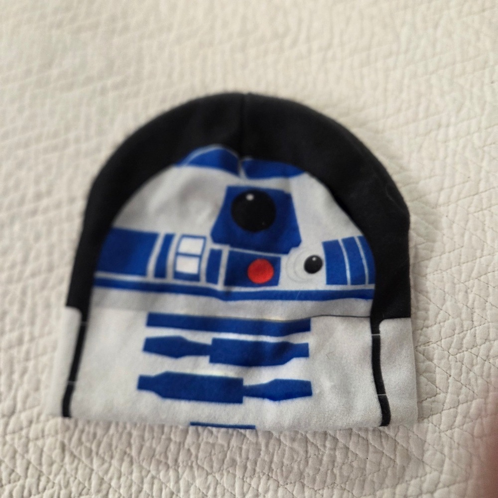 Star Wars R2-D2 Beanie Hat Blue White Black Graphic Knit Skull Cap One Size